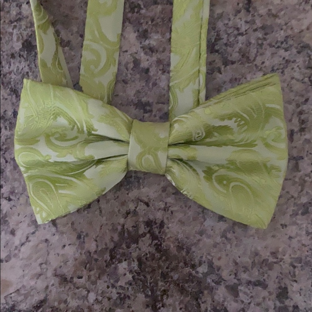 Tie
